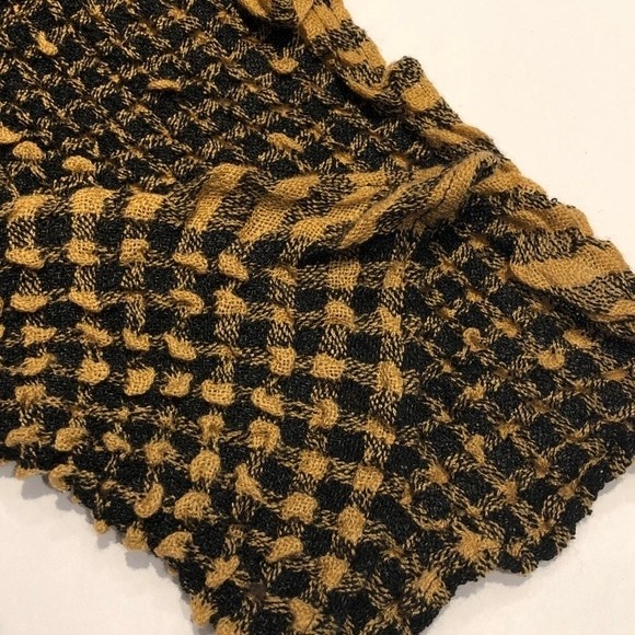 Black & Gold Brown Tan Puckered Long Scarf - Picture 3 of 5